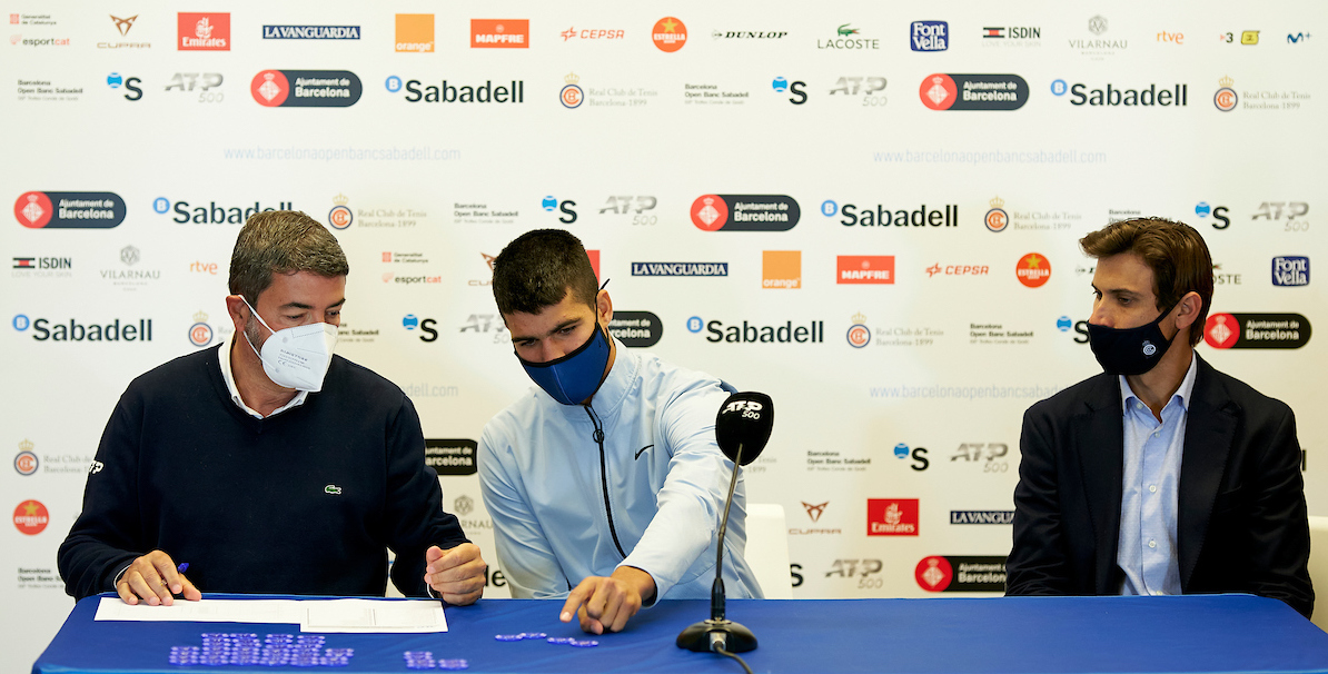 BARCELONA, SPAIN - APRIL 17: Carlos Alcaraz of Spain and David Ferrer of Spain ATP Barcelona Open Banc Sabadell at the Real Club de Tenis Barcelona on April 17, 2021 in Barcelona, Spain. (Photo by Manuel Queimadelos/Quality Sport Images)